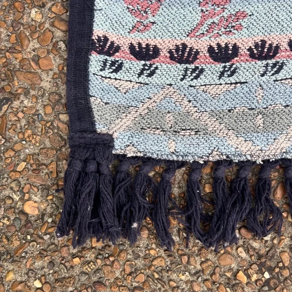 Vintage Floral Woven Tapestry Throw Blanket Navy Pink Boho Fringe Knit
